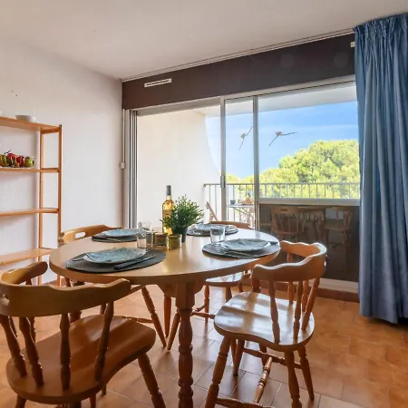 Les Caravelles By Interhome Le Grau-du-Roi