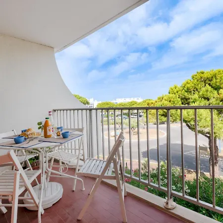Apartamento Les Caravelles By Interhome